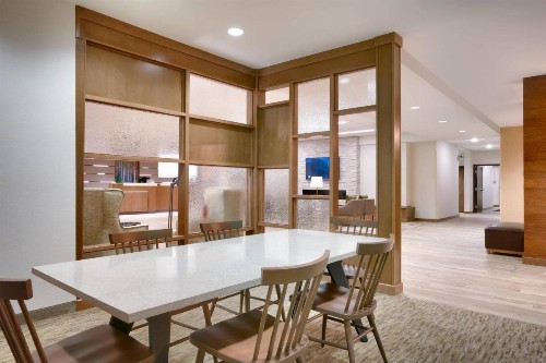 Fairfield Inn & Suites by Marriott Denver West/Federal Center - image 3