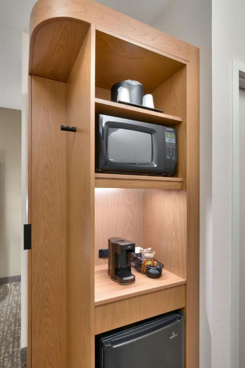 Fairfield Inn & Suites by Marriott Denver West/Federal Center - image 5