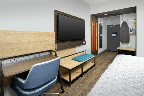 Tru By Hilton Denver Airport Tower Road - image 6