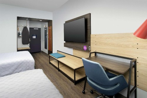 Tru By Hilton Denver Airport Tower Road - image 7