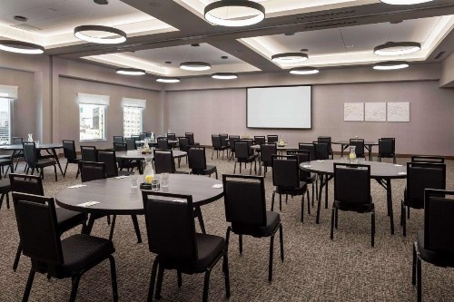 Home2 Suites By Hilton Denver Downtown Convention Center - image 27