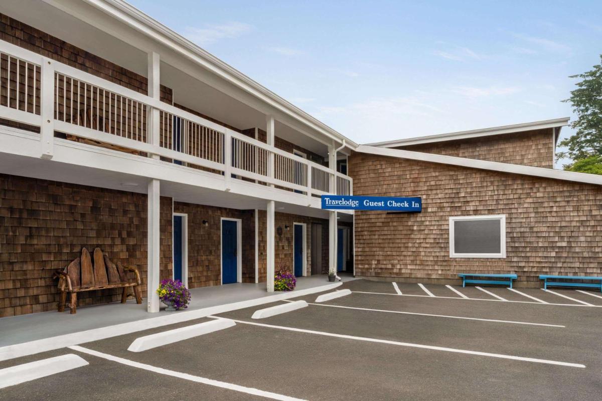 Travelodge by Wyndham Depoe Bay - image 2