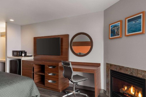 Travelodge by Wyndham Depoe Bay - image 23