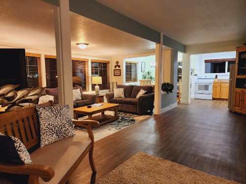 Inn at Arch Rock - image 11
