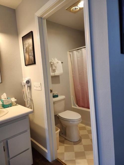 Inn at Arch Rock - image 29