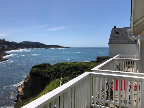 Inn at Arch Rock - image 4
