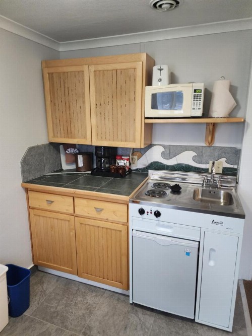 Inn at Arch Rock - image 40