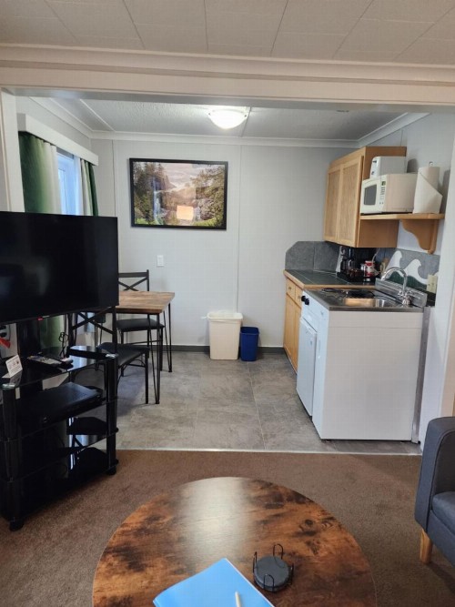 Inn at Arch Rock - image 41