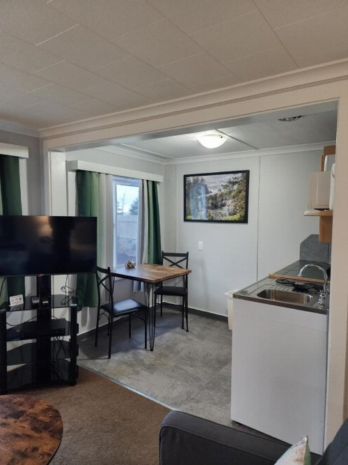 Inn at Arch Rock - image 42