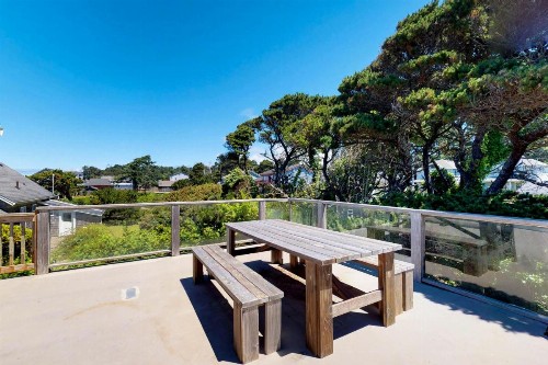 Seabreeze Retreat - image 8
