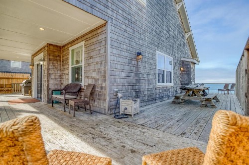 SeaGlass Cottage - image 45