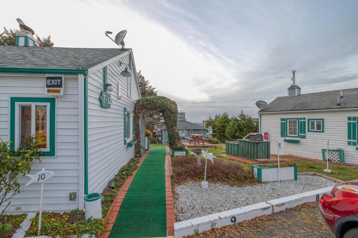 Troller's Lodge Depoe Bay - image 6