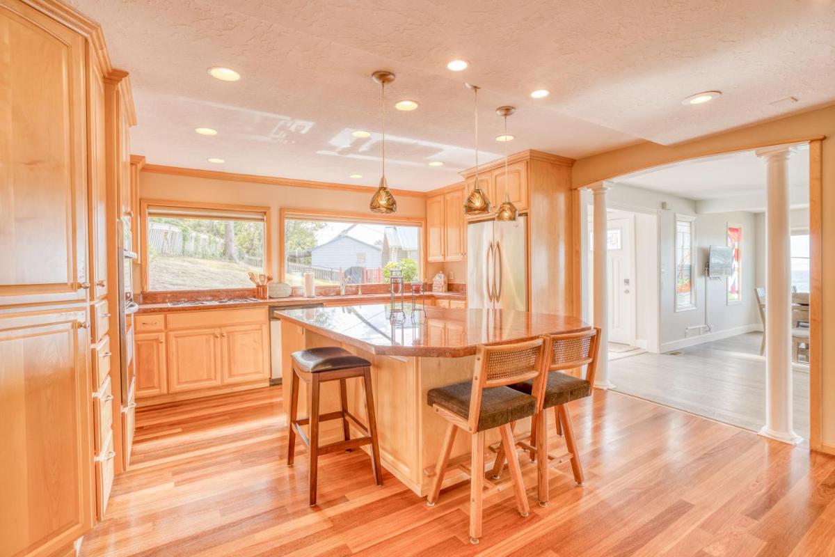 Gracie's Sea View - image 7