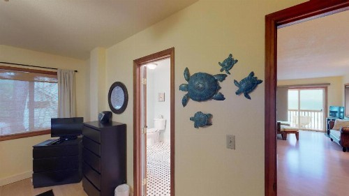 Breaking Waves Retreat - image 7
