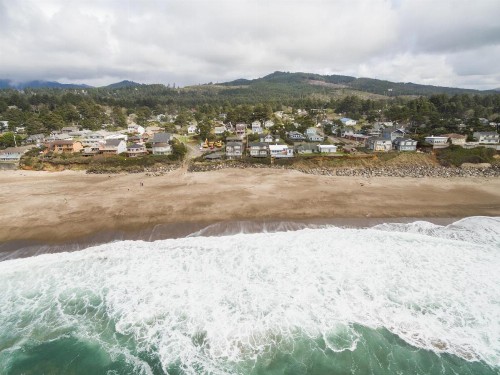 Neptune Beach - image 3