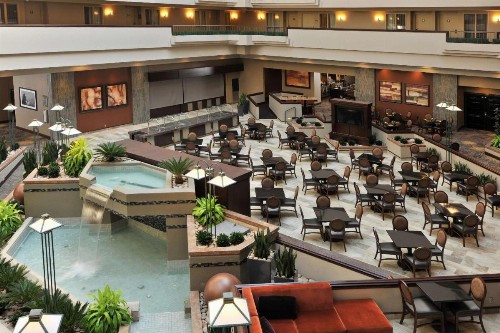 Embassy Suites Des Moines Downtown - image 28