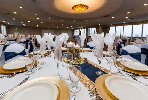 Holiday Inn Des Moines-Downtown-Mercy Campus an IHG Hotel - image 21