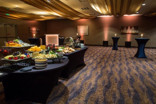 Holiday Inn Des Moines-Downtown-Mercy Campus an IHG Hotel - image 36