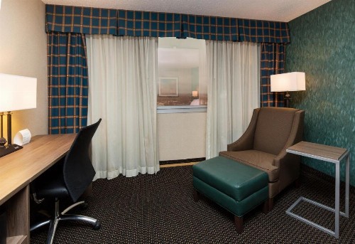 Holiday Inn Des Moines-Downtown-Mercy Campus an IHG Hotel - image 44