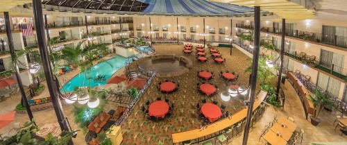 Holiday Inn Des Moines-Airport Conference Center an IHG Hotel - image 3