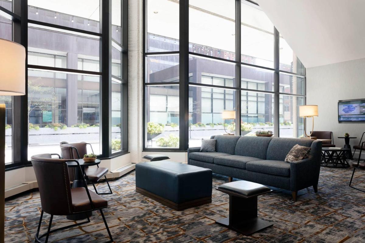 Des Moines Marriott Downtown - image 3