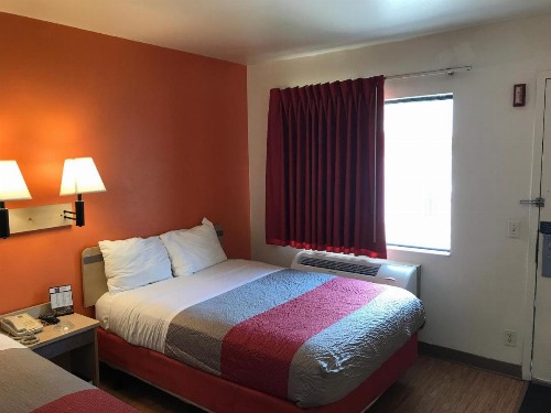 Motel 6-Des Moines IA - North - image 26
