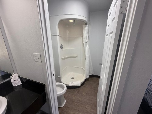 Motel 6-Des Moines IA - North - image 37