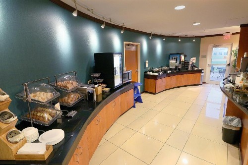 Fairfield Inn & Suites Des Moines Airport - image 25