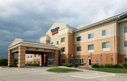 Fairfield Inn & Suites Des Moines Airport - image 4