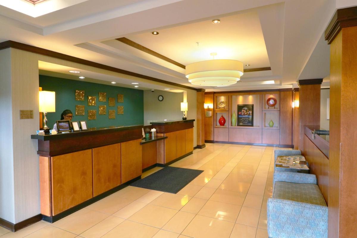 Fairfield Inn & Suites Des Moines Airport - image 6