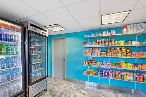 Ramada by Wyndham Des Moines Airport - image 19