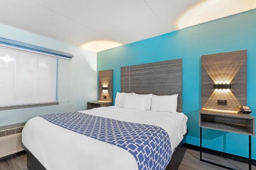 Ramada by Wyndham Des Moines Airport - image 21