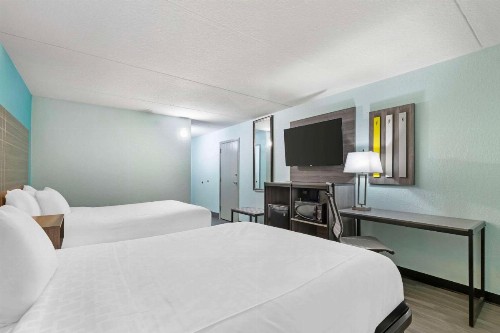 Ramada by Wyndham Des Moines Airport - image 35
