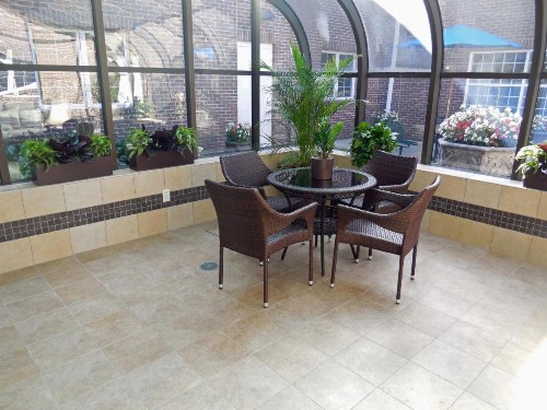Baymont by Wyndham Des Moines Airport - image 16