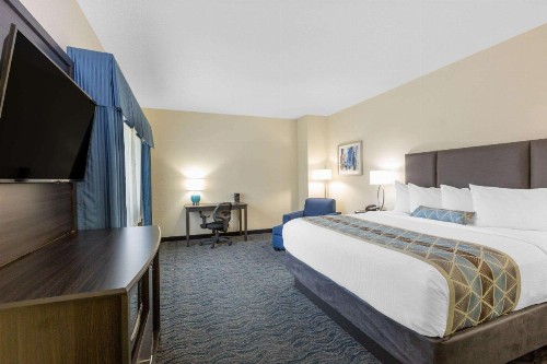 Baymont by Wyndham Des Moines Airport - image 47