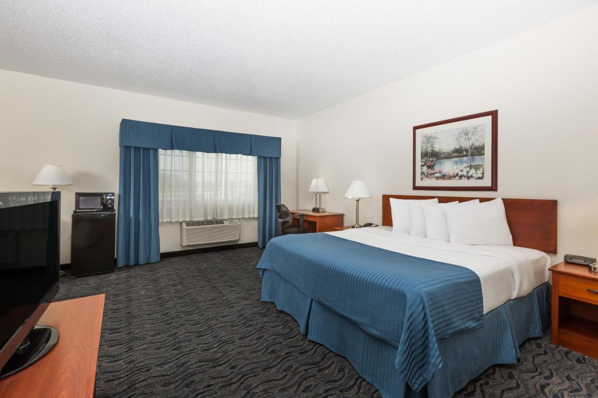 Baymont by Wyndham Des Moines Airport - image 5