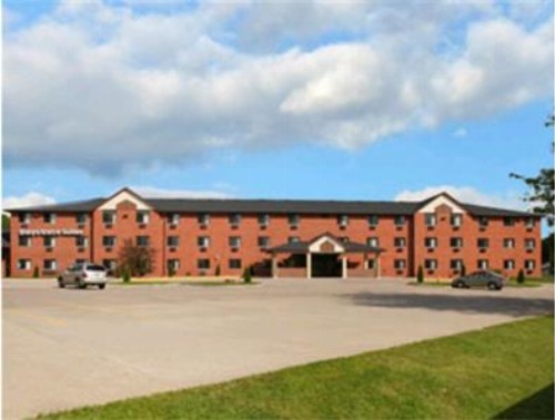 Days Inn & Suites by Wyndham Des Moines Airport - image 32