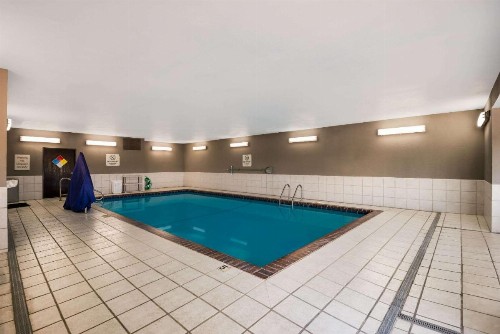 Quality Inn Des Moines - image 23