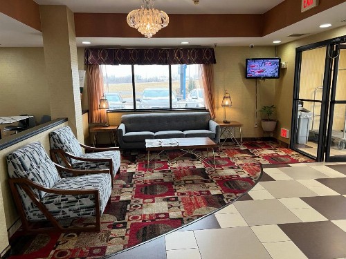 Quality Inn Des Moines - image 32