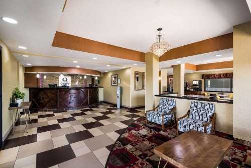 Quality Inn Des Moines - image 4