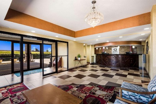 Quality Inn Des Moines - image 5