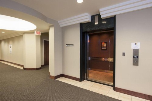 Hyatt Place Des Moines Downtown - image 14