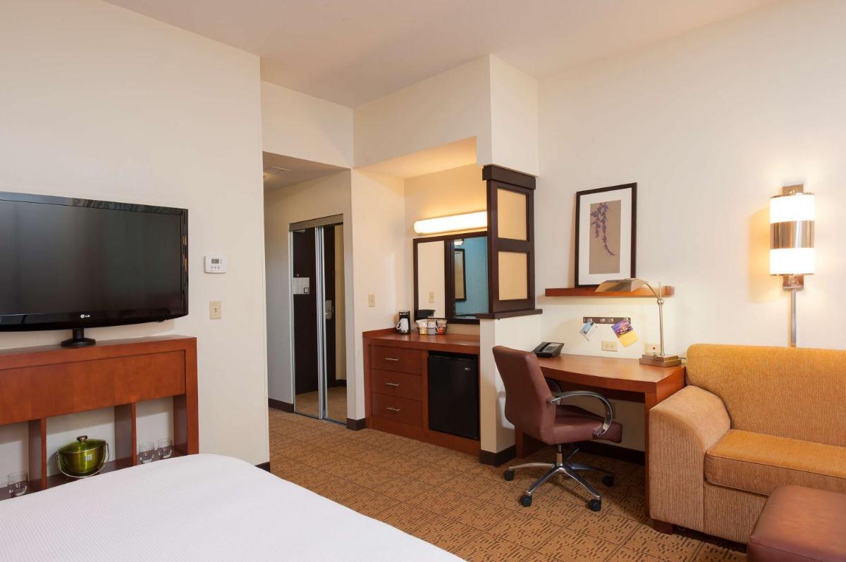 Hyatt Place Des Moines Downtown - image 6