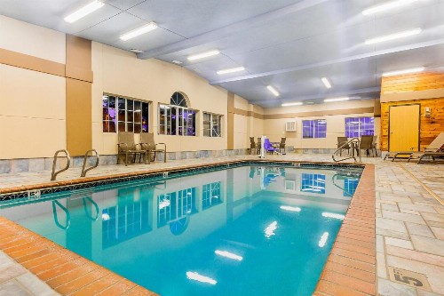 AmericInn by Wyndham Des Moines Airport - image 12