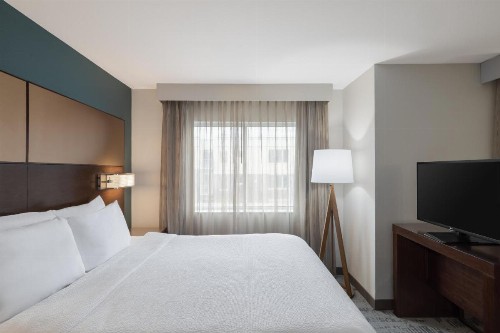 Residence Inn by Marriott Des Moines Downtown - image 23