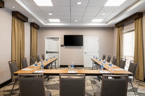Residence Inn by Marriott Des Moines Downtown - image 24