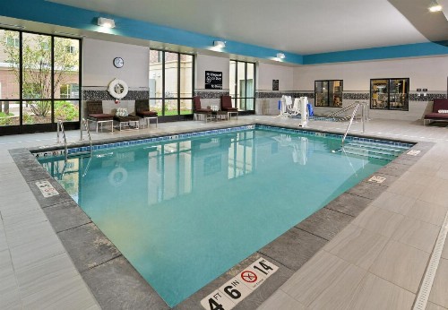 Hampton Inn & Suites Des Moines Downtown - image 22
