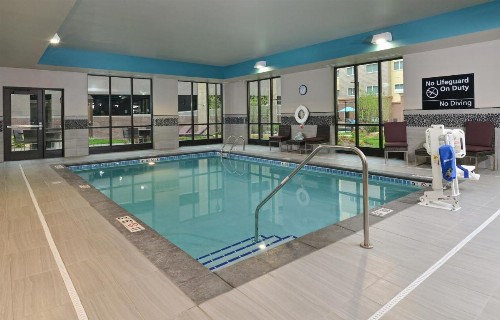 Hampton Inn & Suites Des Moines Downtown - image 31