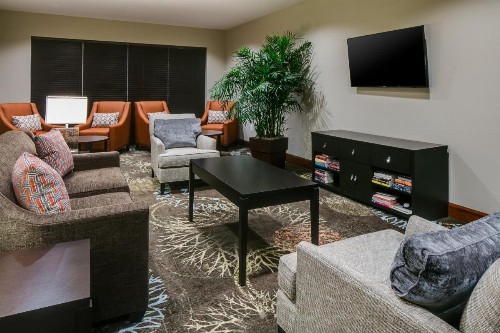 Staybridge Suites Des Moines Downtown an IHG Hotel - image 5