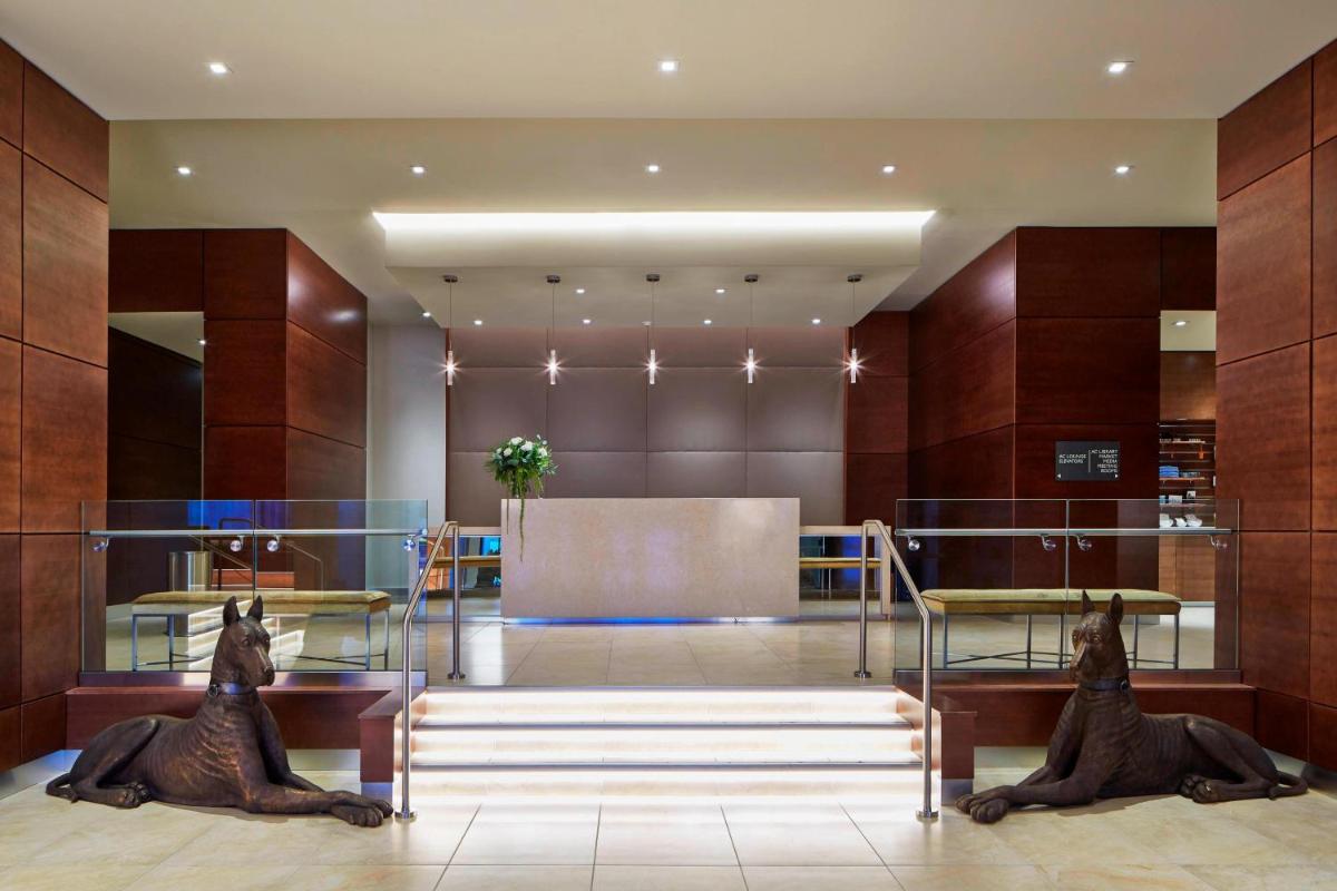 AC Hotel by Marriott Des Moines East Village - image 3